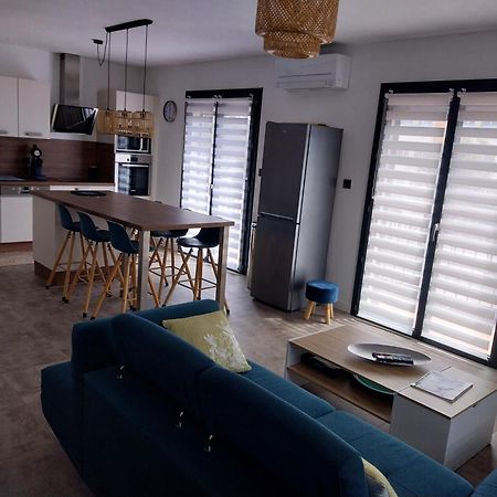 Appartement Fonctionnel Proche Du Centre Ville Narbonne Luaran gambar
